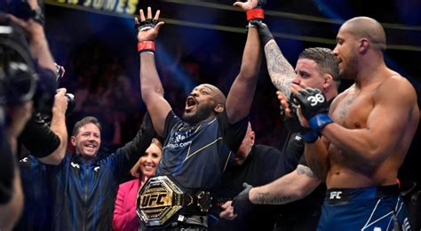 john jones ufc record|Jon Jones returns to win UFC heavyweight title in 1st round.